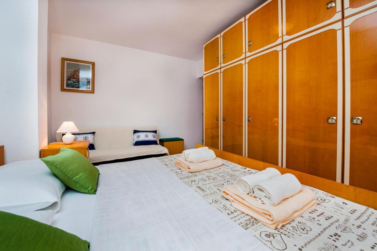Apartments Valdibora Rovigno Esterno foto