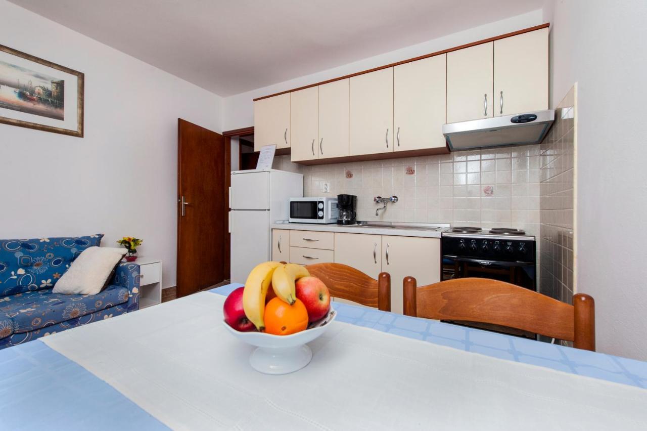 Apartments Valdibora Rovigno Esterno foto